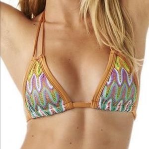 MONTCE SWIM BIKINI TOP